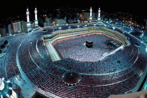 معتادان اجازه رفتن به حج را ندارند معتادان اجازه رفتن به حج را ندارند