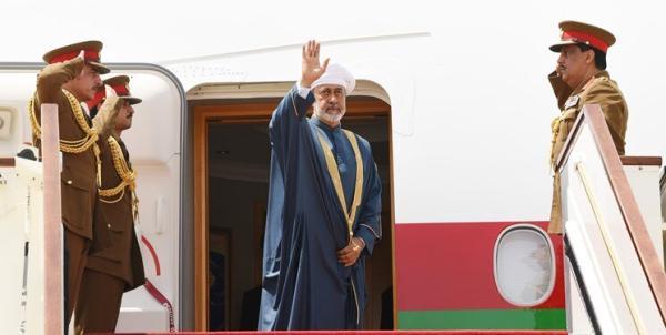 سلطان عمان وارد تهران شد ، کدام مقام دولتی به سلطان عمان خوشامد گفت؟